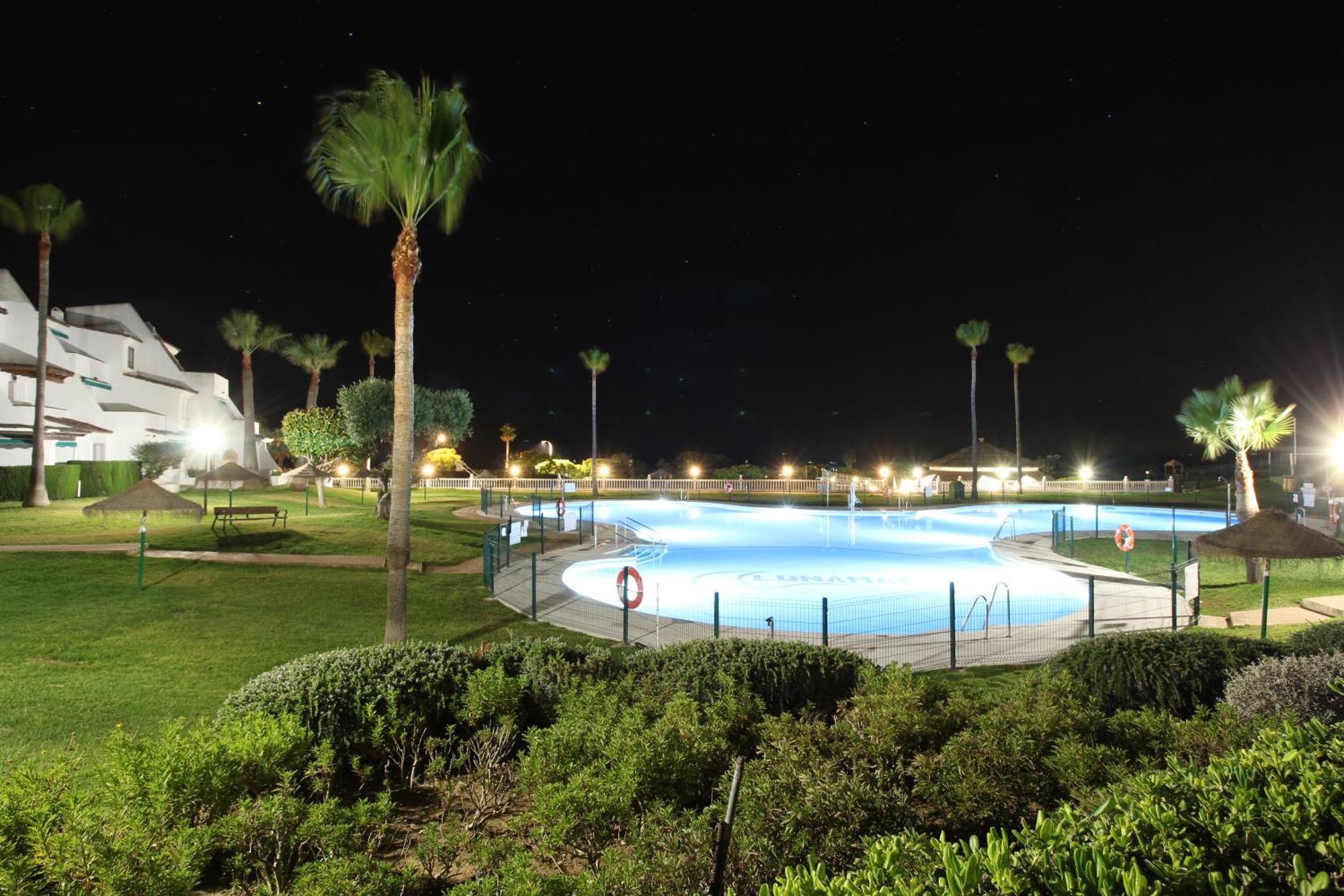 מארבלה Lunamar El Mejor Resort En La Mejor Playa מראה חיצוני תמונה